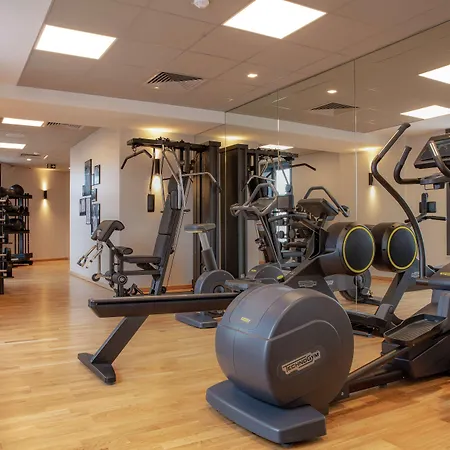 Hilton Garden Paris Massy Hotel
