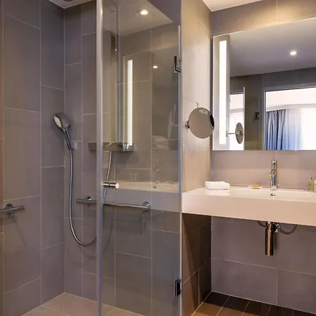 Hilton Garden Paris Hotel 4*