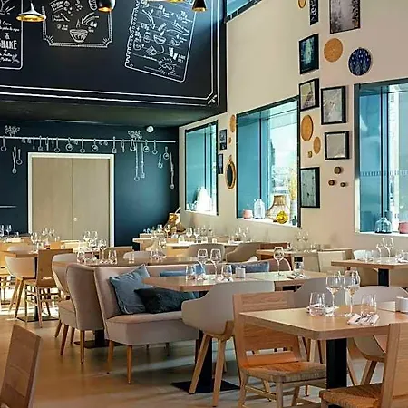 Hilton Garden Paris Szálloda Massy