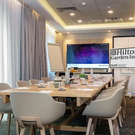 Hilton Garden Paris 4*