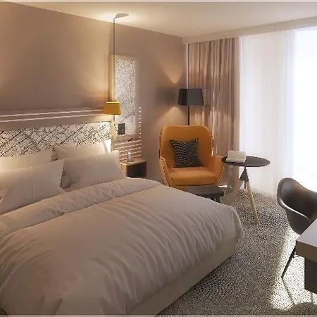 Hotel Hilton Garden Paris 4*
